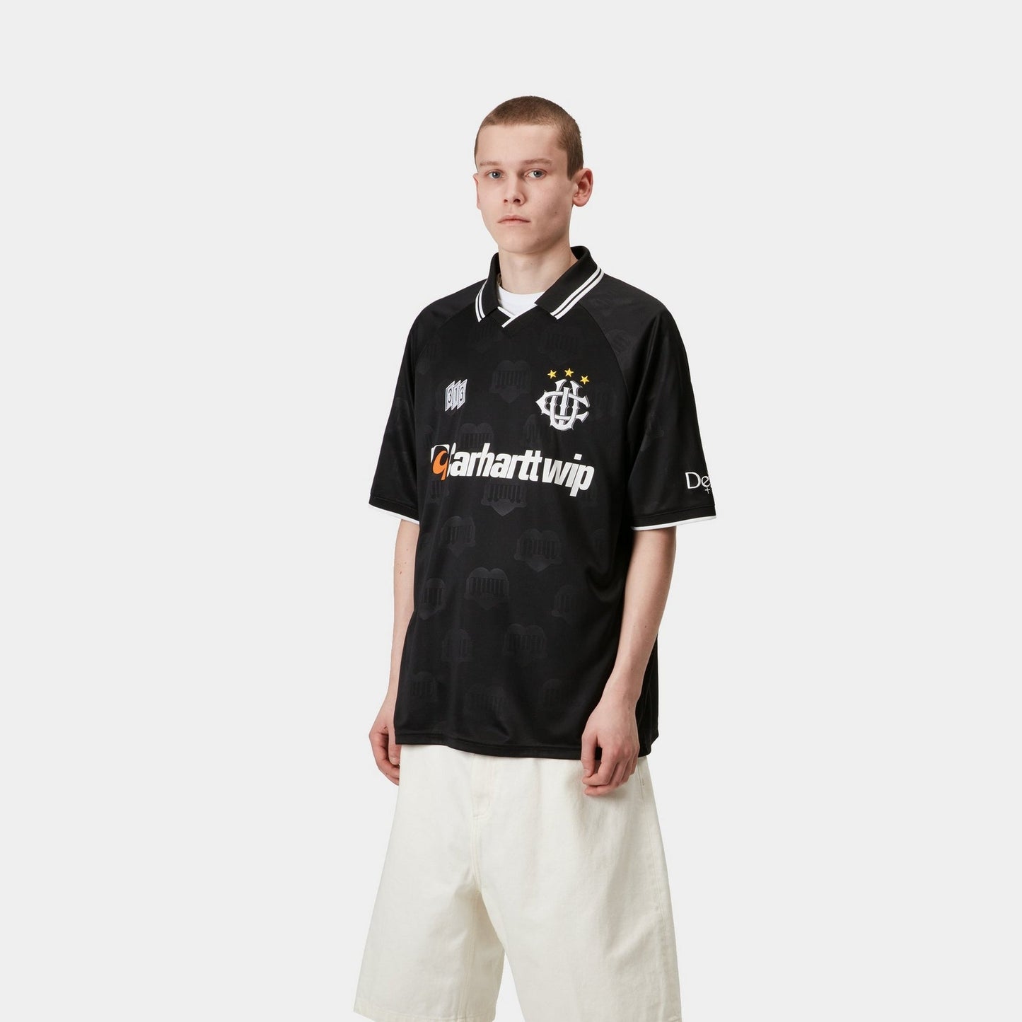 Hartt’s Football T-Shirt | Black Heart Train Jacquard